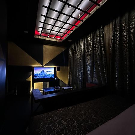 Cinema Plaza Hotel Baku Exterior foto